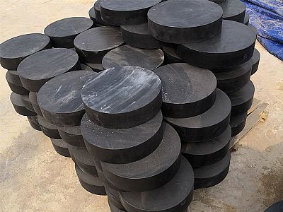 安乡县板式橡胶支座由若干层橡胶片与薄钢板经加压硫化